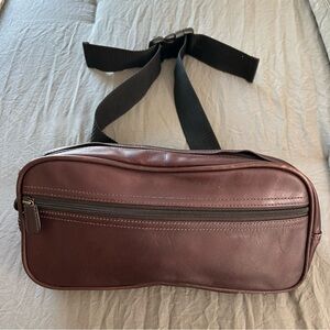 Boulder Ridge Genuine Cowhide Fanny Pack.